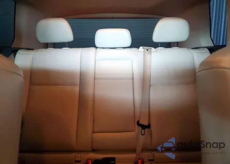 2015 Mercedes-Benz Glk 350 z USA, uszkodzony, nr VIN WDCGG5HB2FG340810